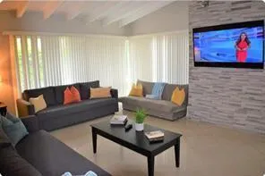 4411 E TRADEWINDS #A-B Lauderdale By The Sea, FL 33308