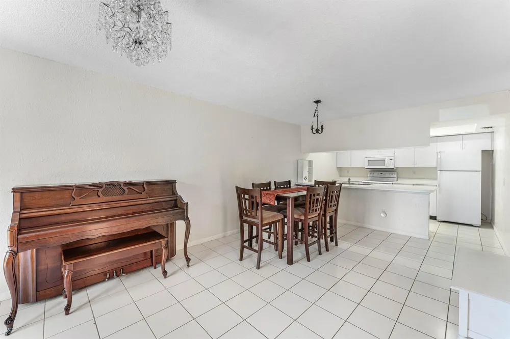 170 WATERSIDE DRIVE #170 Hypoluxo, FL 33462