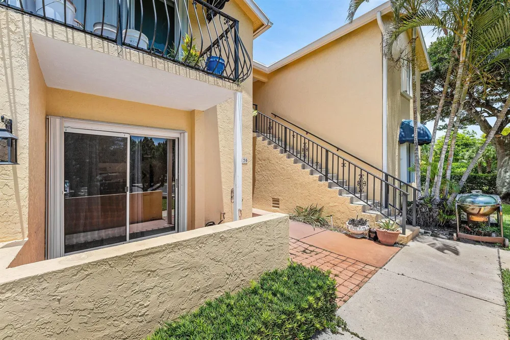 170 WATERSIDE DRIVE #170 Hypoluxo, FL 33462