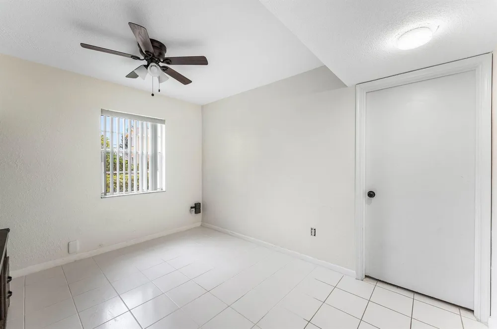 170 WATERSIDE DRIVE #170 Hypoluxo, FL 33462