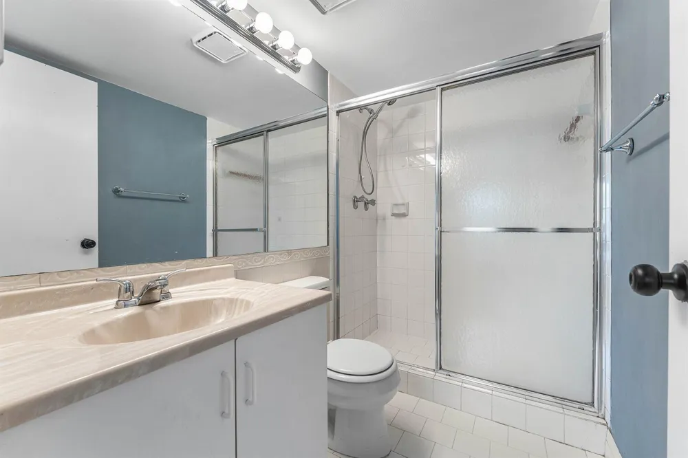 170 WATERSIDE DRIVE #170 Hypoluxo, FL 33462