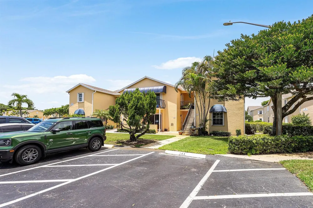 170 WATERSIDE DRIVE #170 Hypoluxo, FL 33462