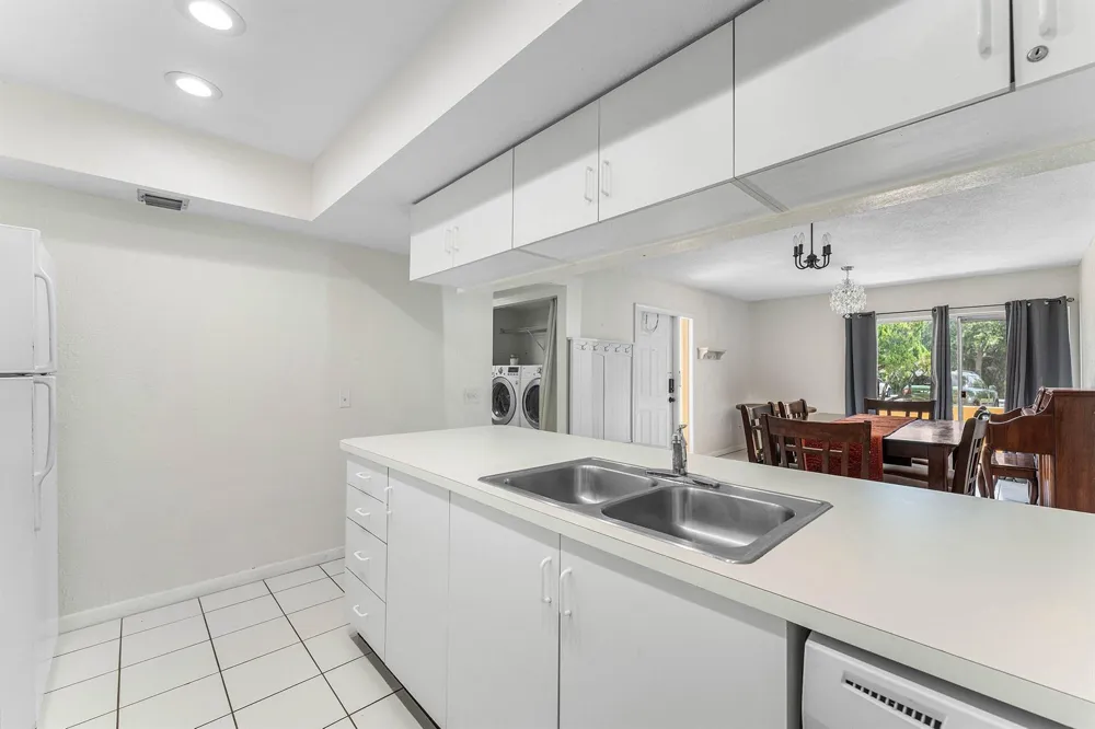 170 WATERSIDE DRIVE #170 Hypoluxo, FL 33462