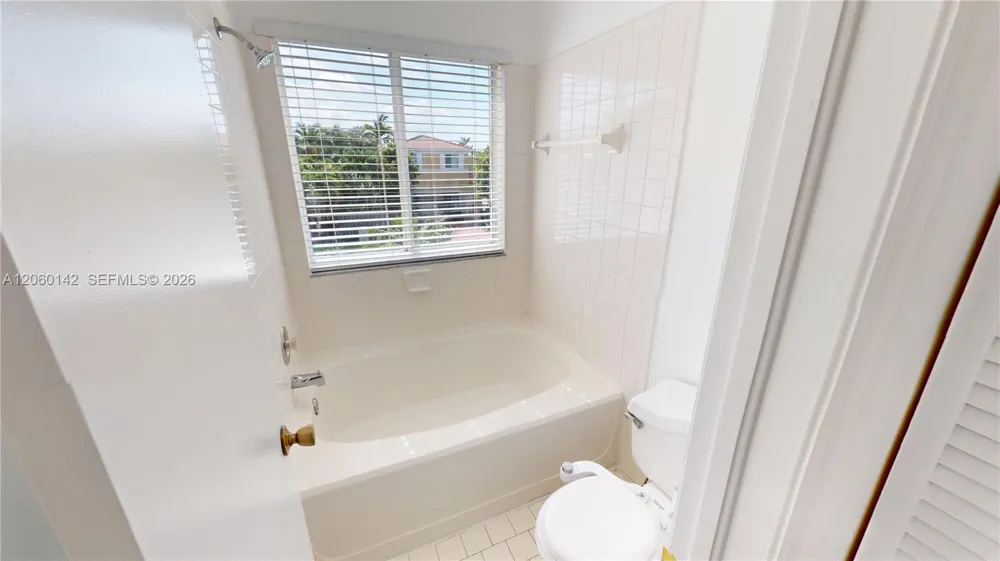 17343 SW 142nd Pl Miami, FL 33177