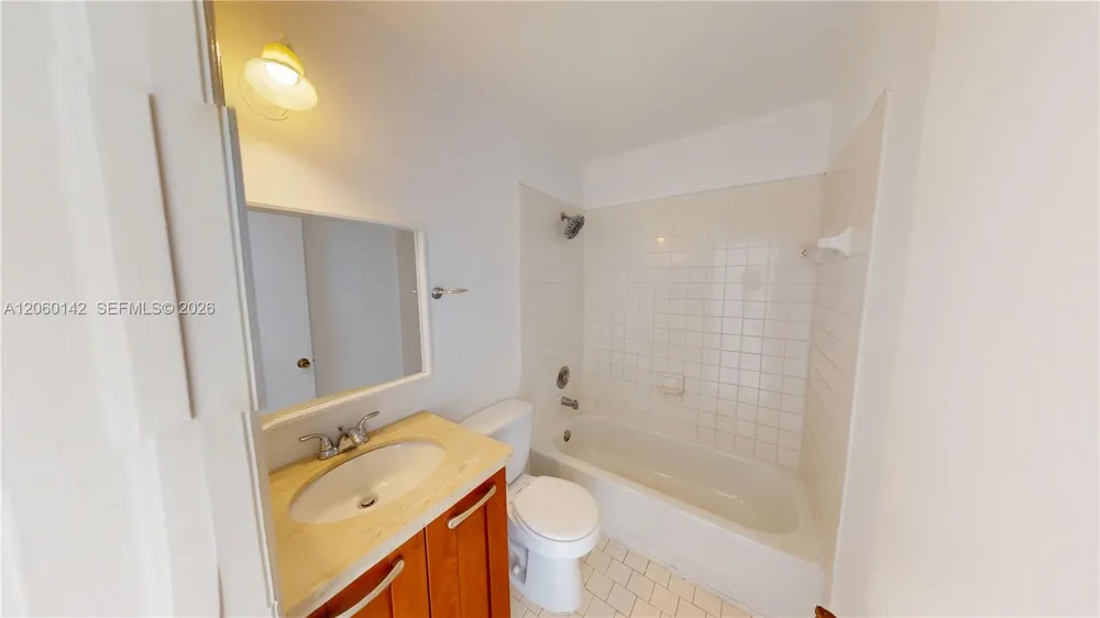 17343 SW 142nd Pl Miami, FL 33177
