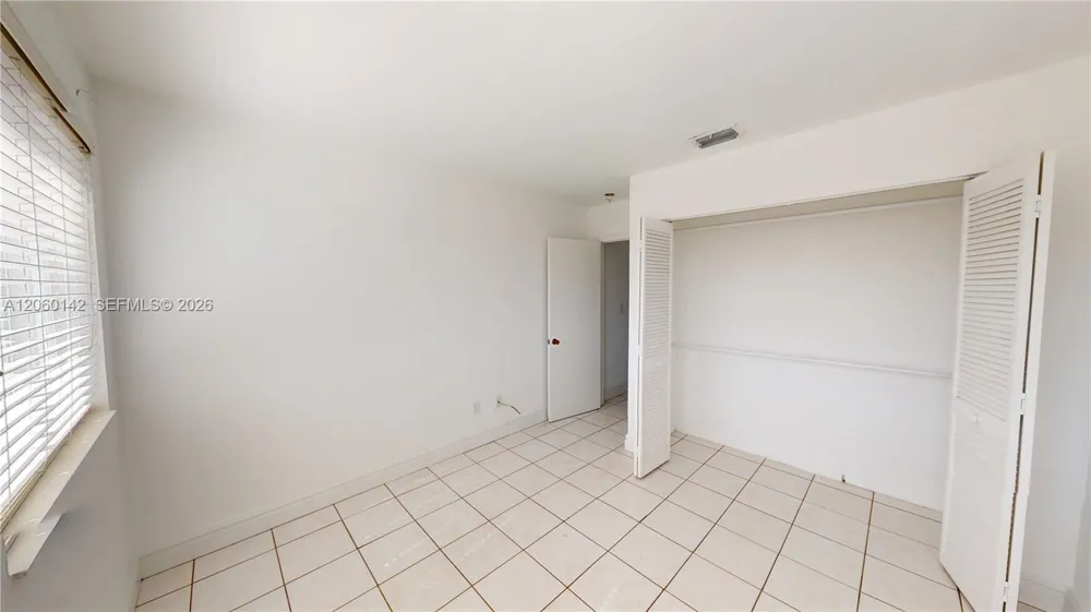 17343 SW 142nd Pl Miami, FL 33177