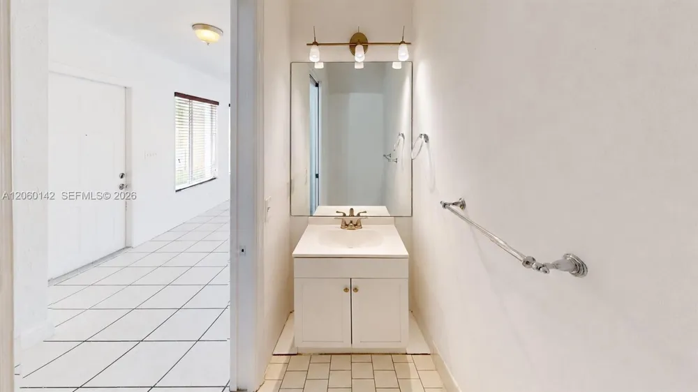 17343 SW 142nd Pl Miami, FL 33177