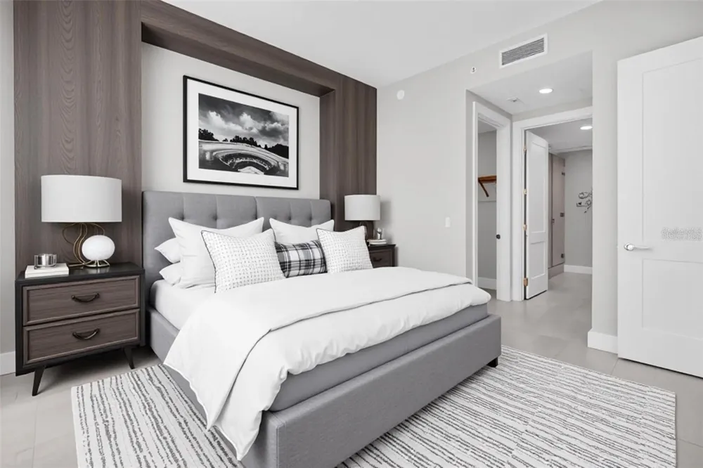 275 1ST AVENUE S #2807 St Petersburg, FL 33701
