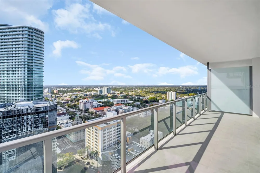 275 1ST AVENUE S #2807 St Petersburg, FL 33701