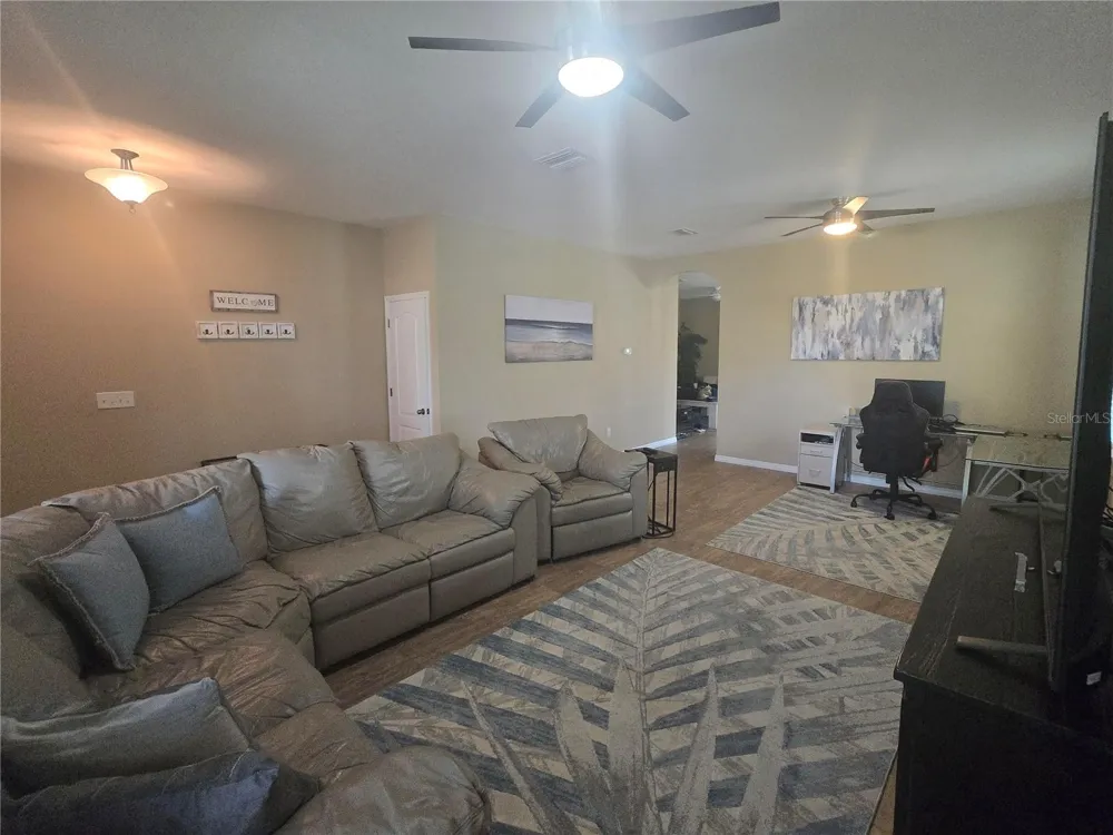 8451 KARPEAL DRIVE Sarasota, FL 34238