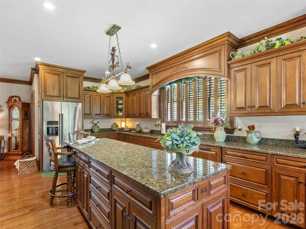38 Peterson Lane Green Mountain, NC 28740