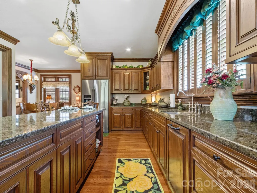 38 Peterson Lane Green Mountain, NC 28740