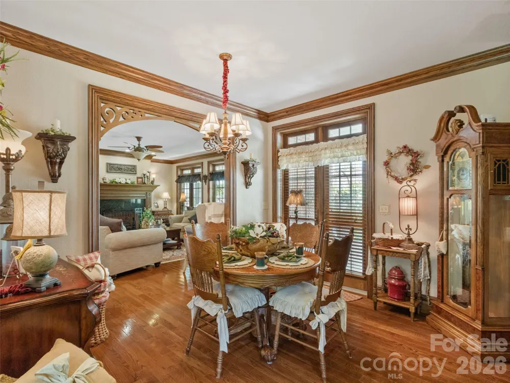 38 Peterson Lane Green Mountain, NC 28740