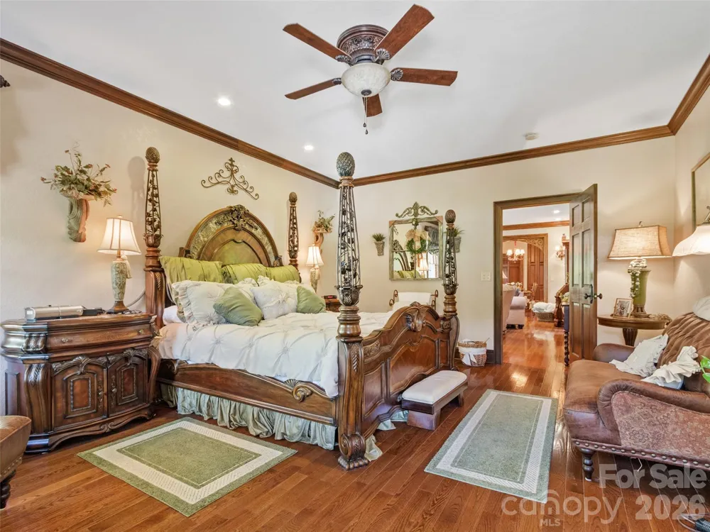 38 Peterson Lane Green Mountain, NC 28740