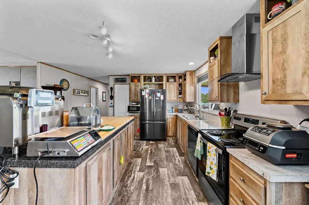 1509 County Road 3170 Quitman, TX 75783