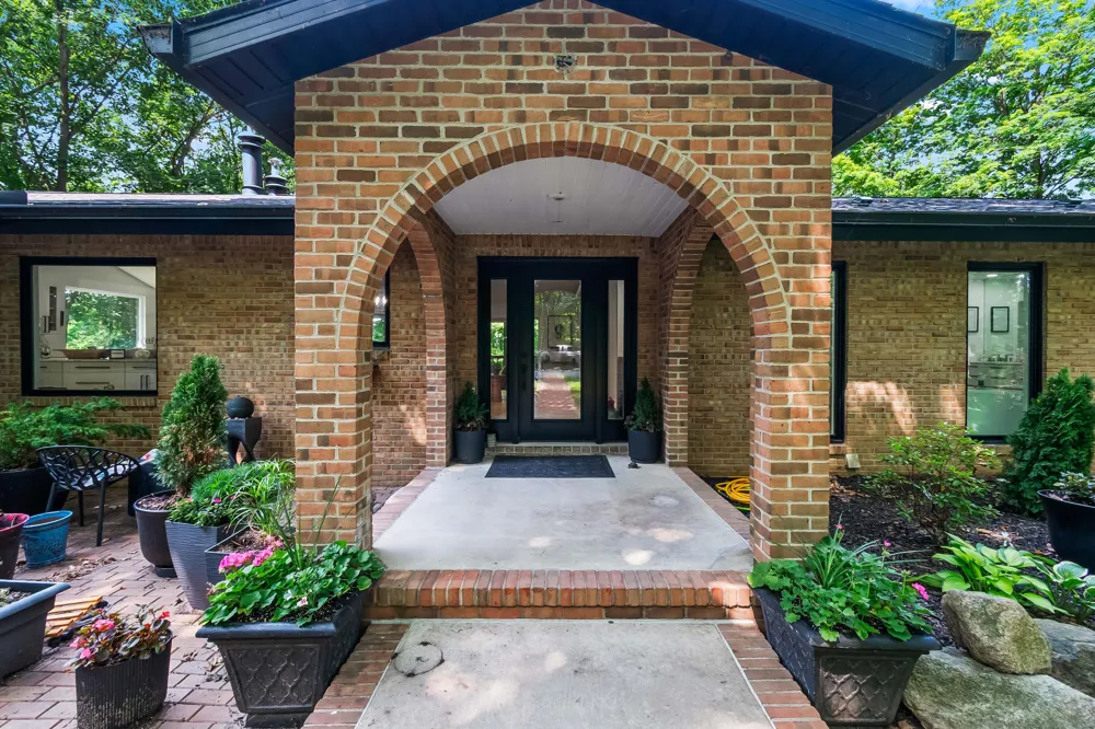 4720 Nirvana Drive Adrian, MI 49221
