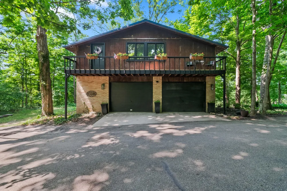4720 Nirvana Drive Adrian, MI 49221
