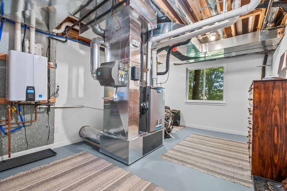 4720 Nirvana Drive Adrian, MI 49221