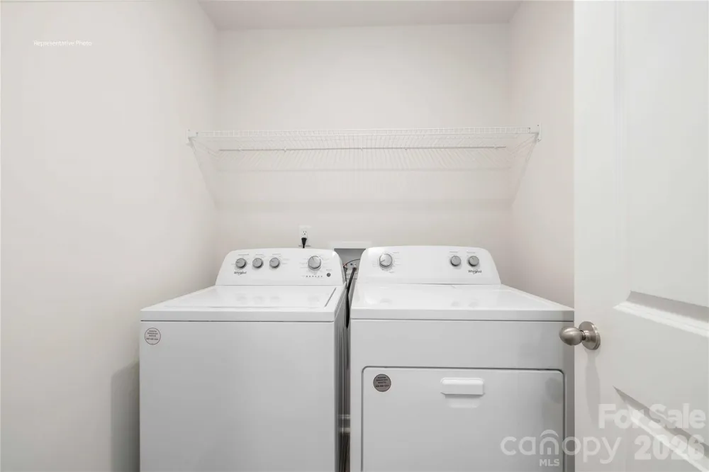 759 Dazzle Loop Newton, NC 28658