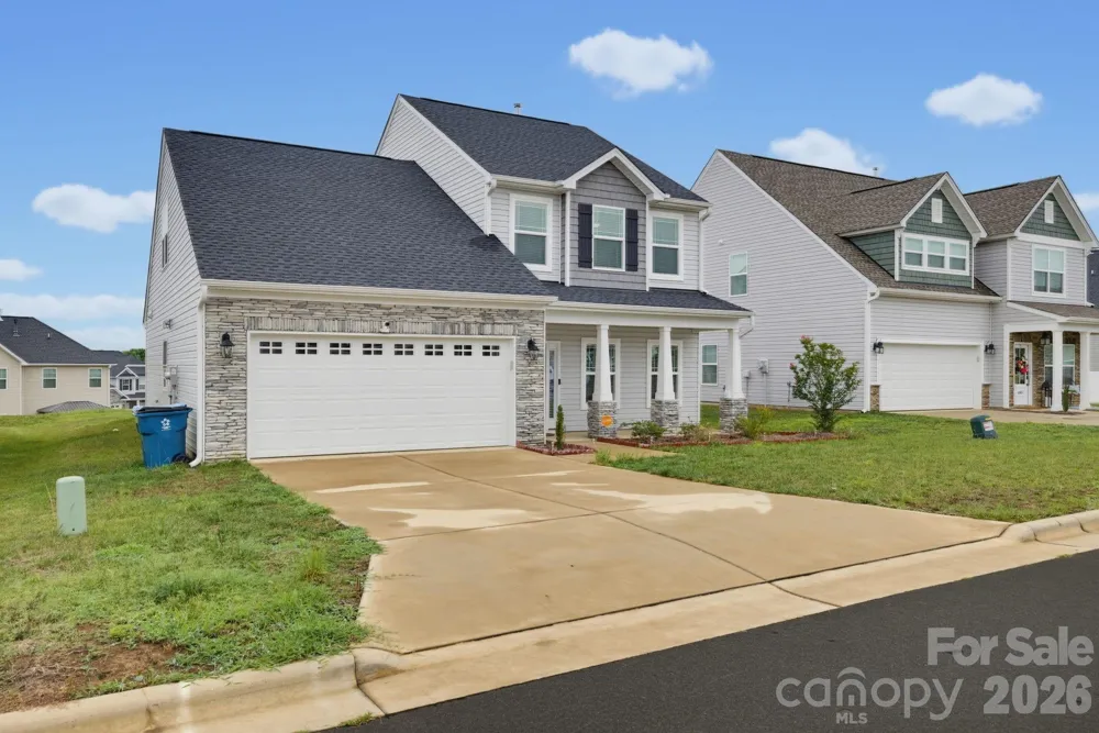 668 Palomino Mustang Drive Whitsett, NC 27377