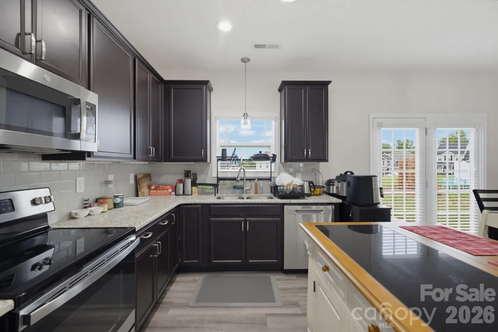 668 Palomino Mustang Drive Whitsett, NC 27377