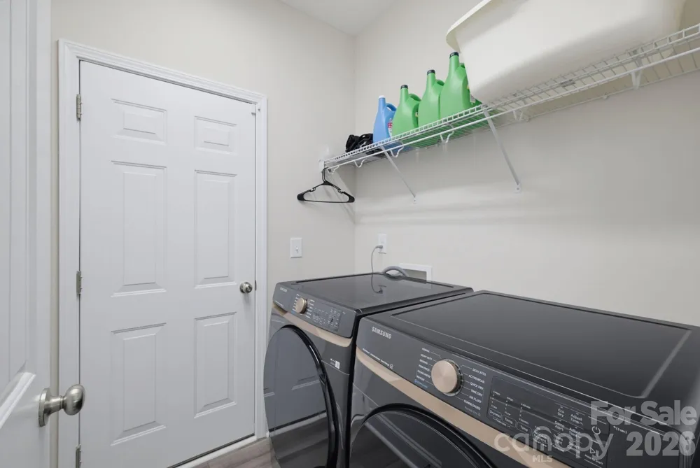 668 Palomino Mustang Drive Whitsett, NC 27377