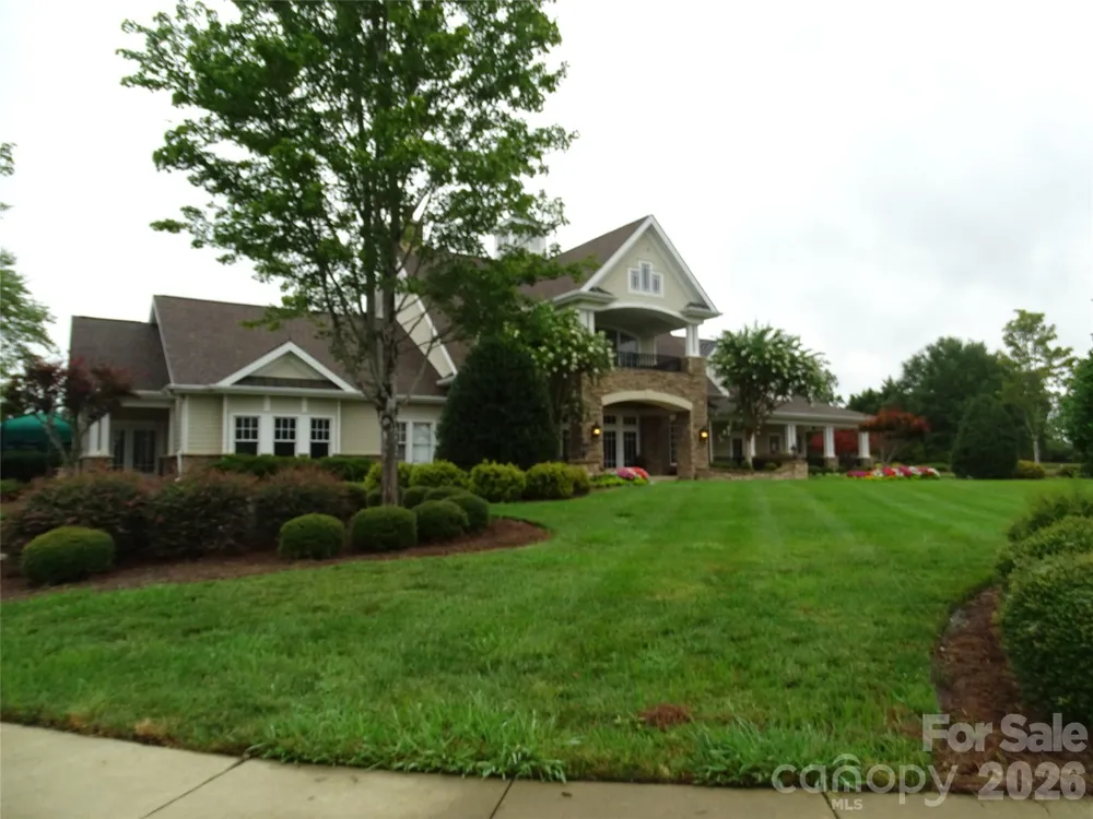 668 Palomino Mustang Drive Whitsett, NC 27377