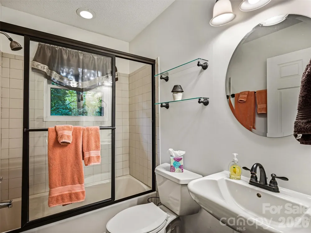 20 Adohi Court Brevard, NC 28712