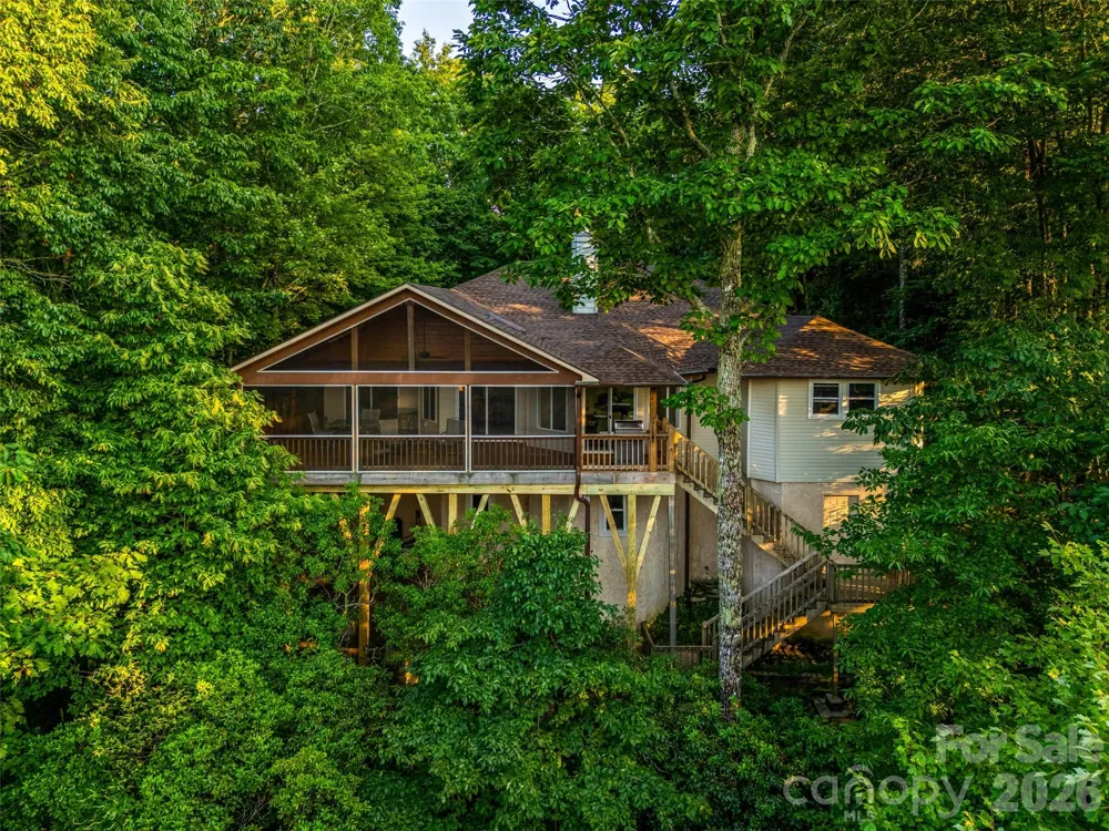 20 Adohi Court Brevard, NC 28712