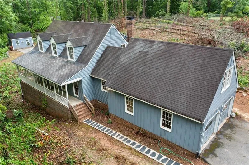 61 Sherwood Lane SE Marietta, GA 30067