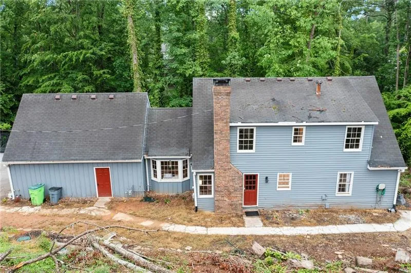 61 Sherwood Lane SE Marietta, GA 30067