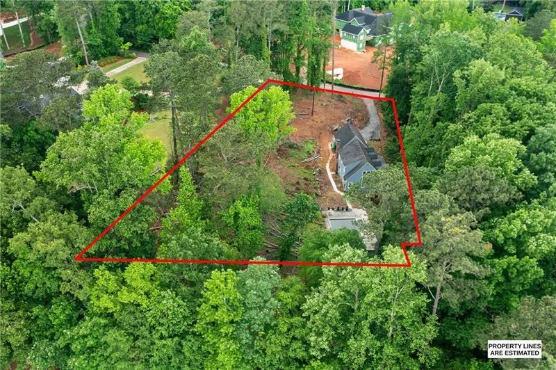 61 Sherwood Lane SE Marietta, GA 30067