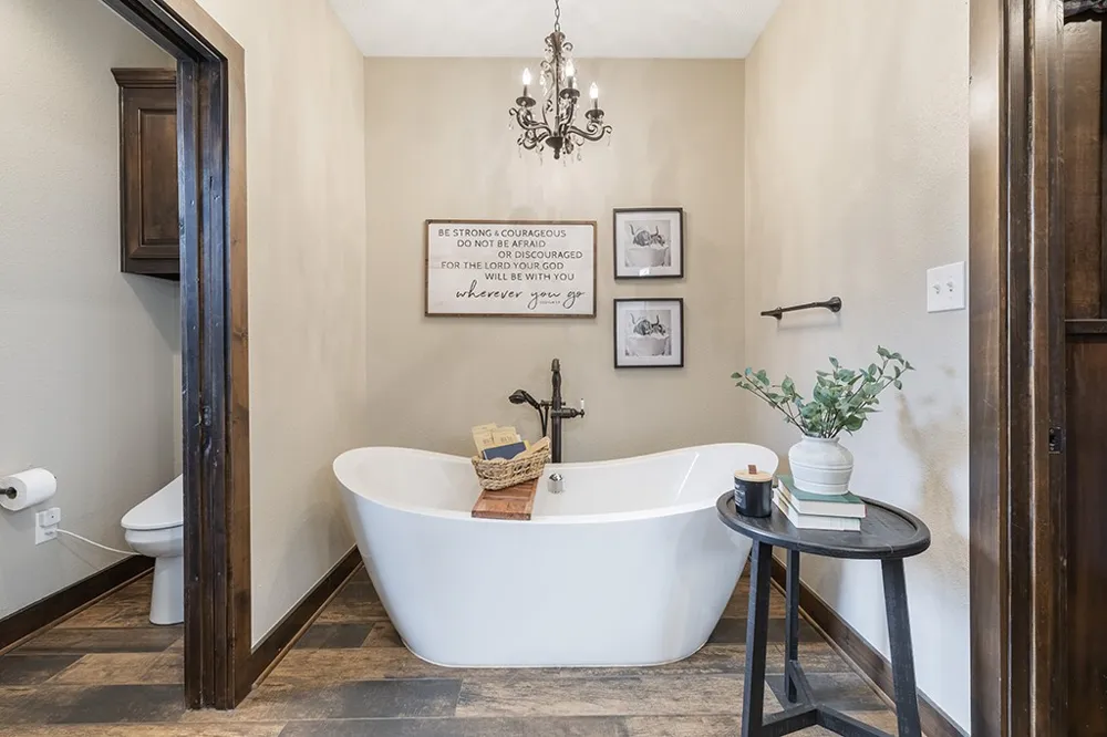 1408 Pine Wilderness Drive Queen City, TX 75572