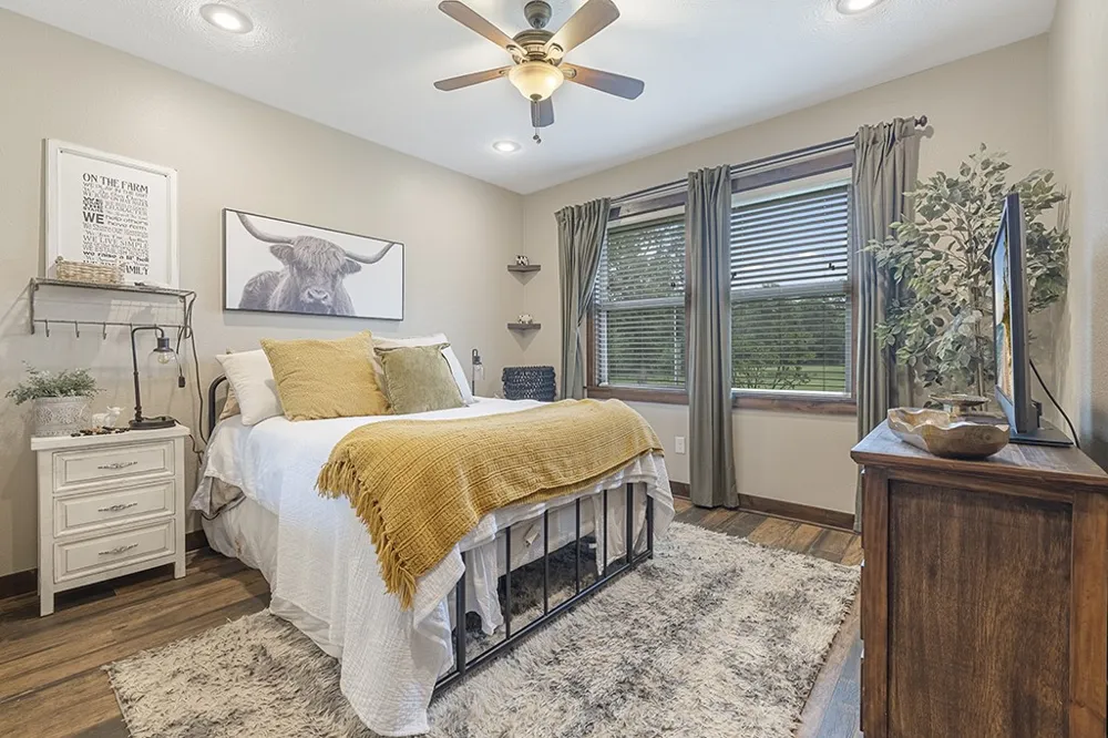 1408 Pine Wilderness Drive Queen City, TX 75572