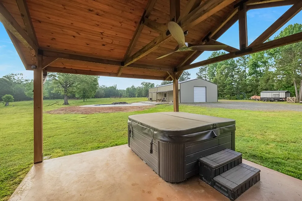1408 Pine Wilderness Drive Queen City, TX 75572