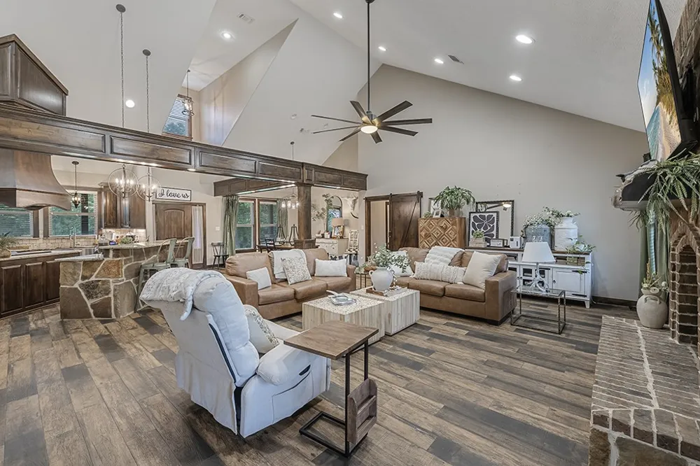 1408 Pine Wilderness Drive Queen City, TX 75572