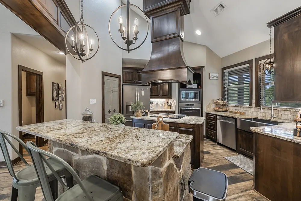 1408 Pine Wilderness Drive Queen City, TX 75572