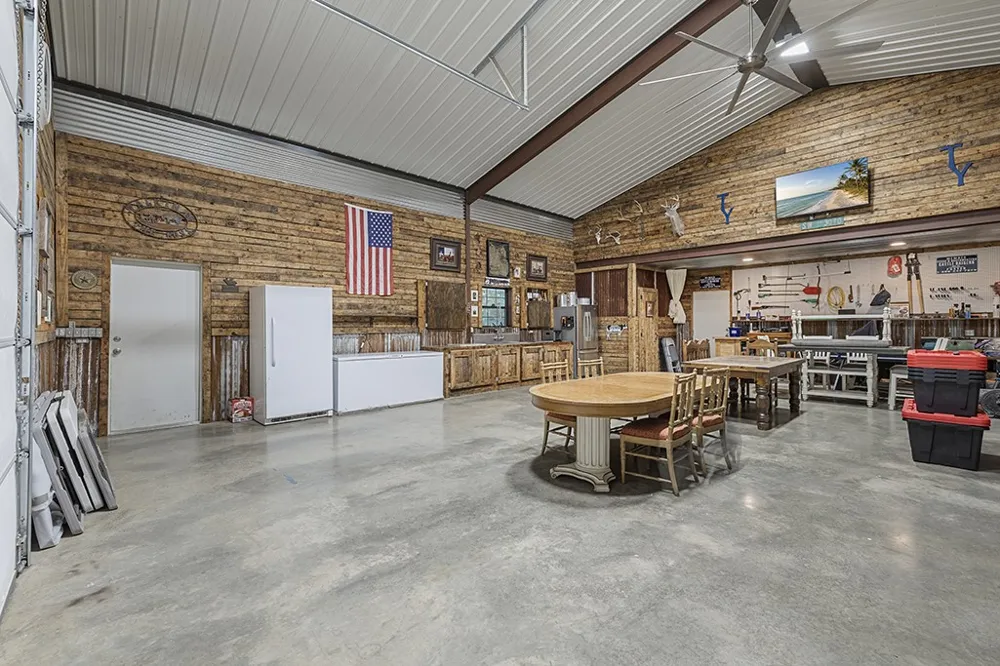 1408 Pine Wilderness Drive Queen City, TX 75572