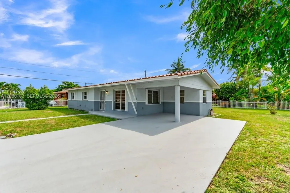 17430 NW 37th Ct Miami Gardens, FL 33055