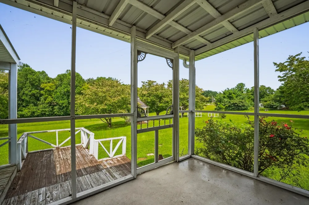 96 Old Shellsford Rd McMinnville, TN 37110