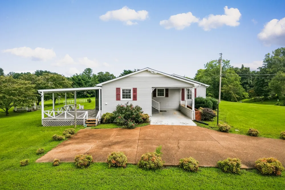 96 Old Shellsford Rd McMinnville, TN 37110