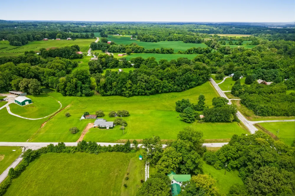96 Old Shellsford Rd McMinnville, TN 37110