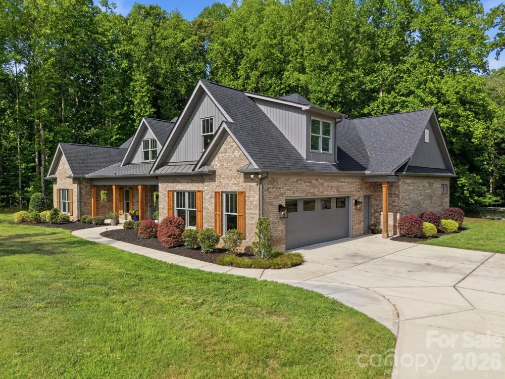 200 Barra Drive Waxhaw, NC 28173