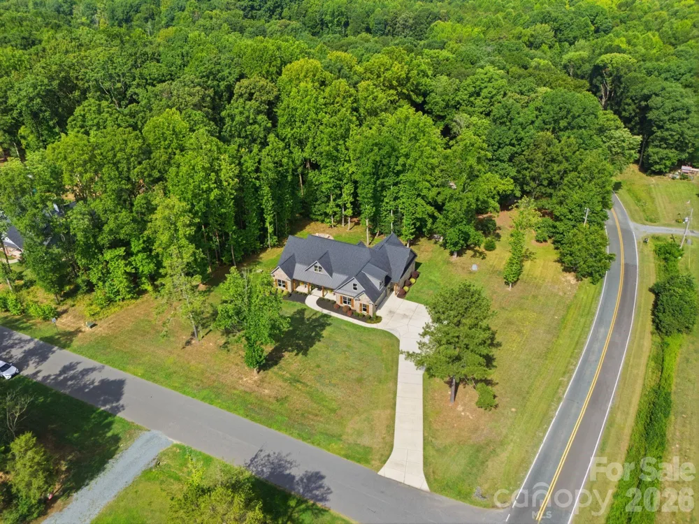200 Barra Drive Waxhaw, NC 28173
