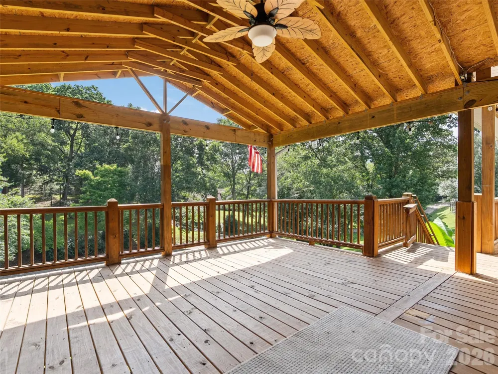 133 Shadow Oak Lane Clyde, NC 28721