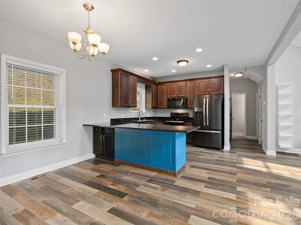133 Shadow Oak Lane Clyde, NC 28721