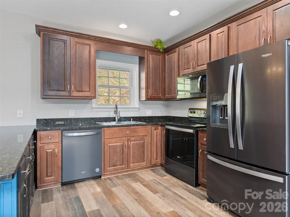133 Shadow Oak Lane Clyde, NC 28721