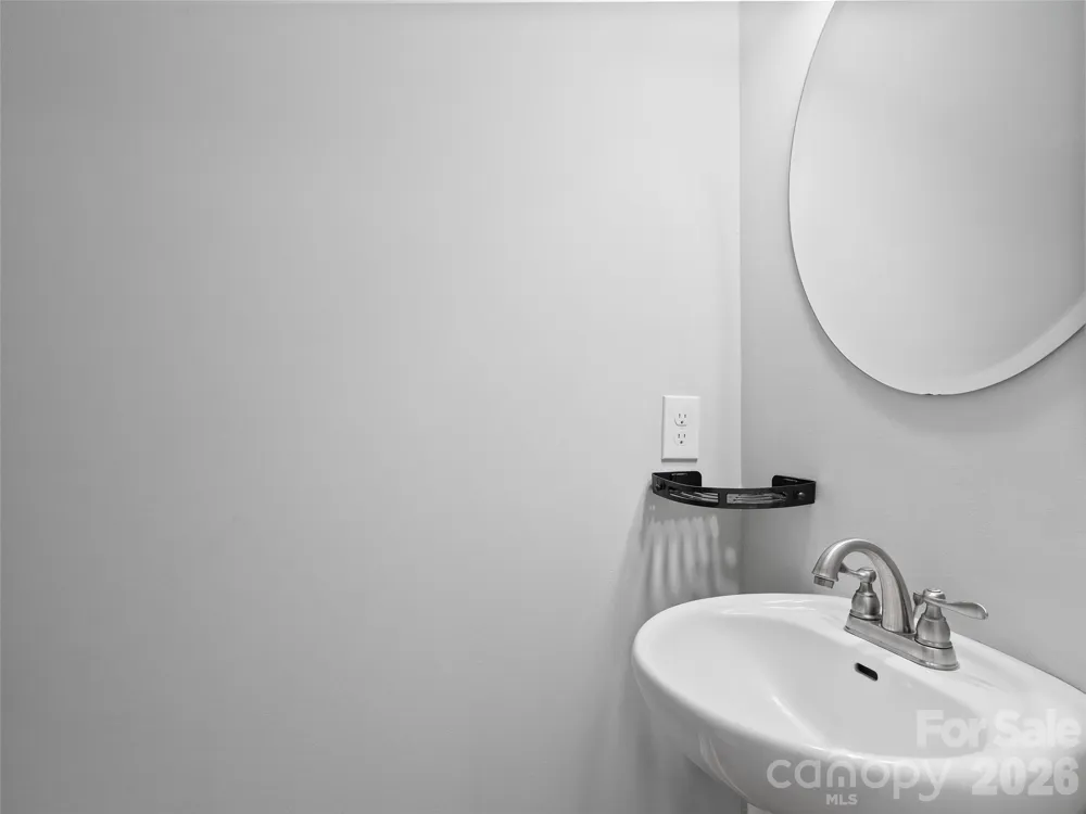 133 Shadow Oak Lane Clyde, NC 28721