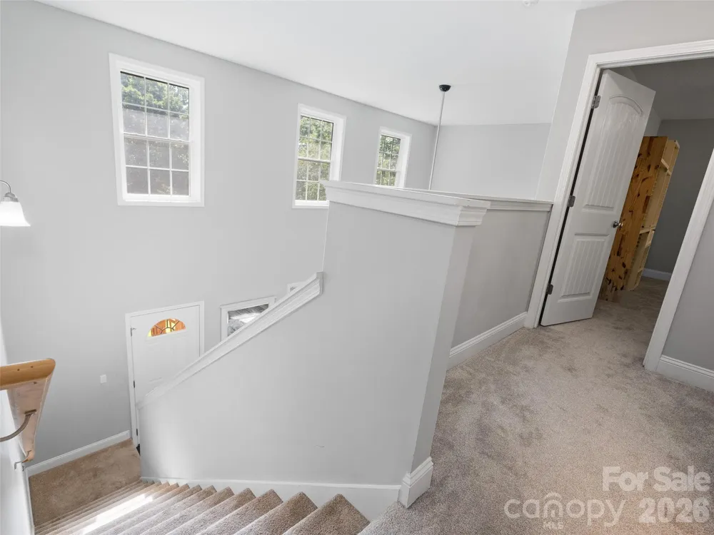 133 Shadow Oak Lane Clyde, NC 28721