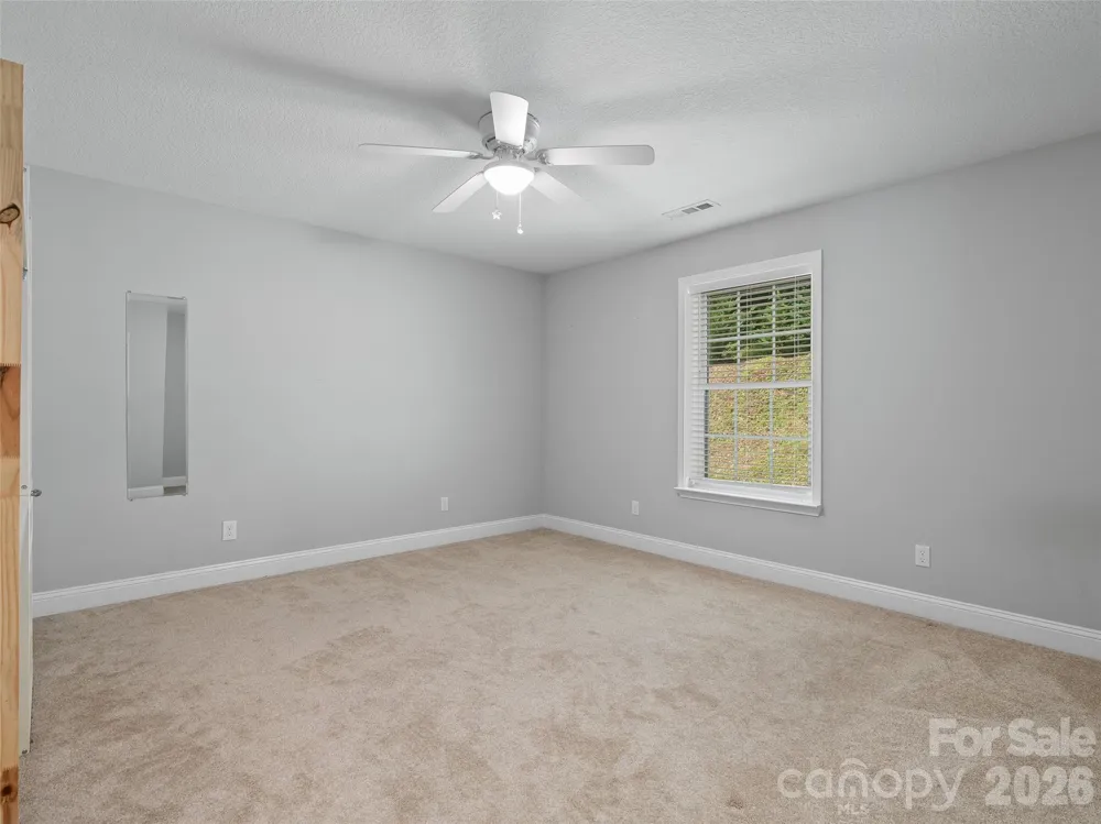 133 Shadow Oak Lane Clyde, NC 28721